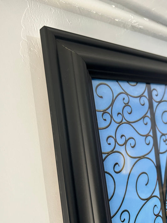 Classic Curve Black Frame 24x36" | Marco Negro Clasico con Curvas 24x36 pulgadas